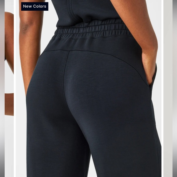 SPANX AirEssentials Jumpsuit - Picture 4 of 13